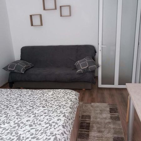 Garsoniera Maria Apartment Turda Bagian luar foto